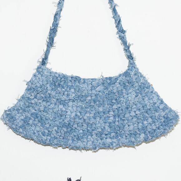 Upcycled denim crochet bag / Crochet purse - Picture 3 of 5